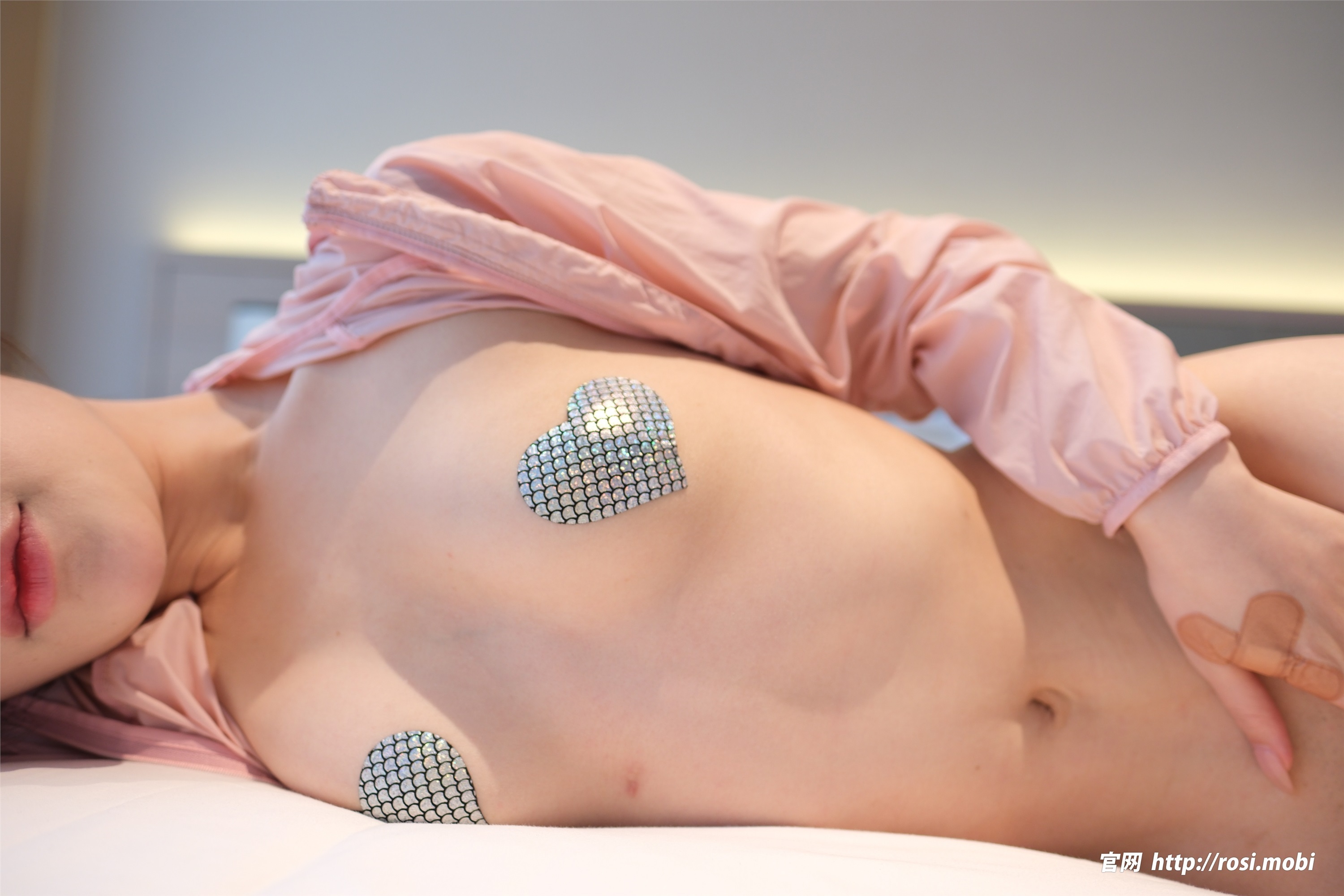 ROSI写真 2025.01.24 NO.4799